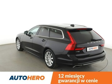 Volvo V90 II Kombi Plug In 2.0 T8 Twin Engine 391KM 2019 Volvo V90 Momentum PHEV T8 AWD automat skóra navi, zdjęcie 3