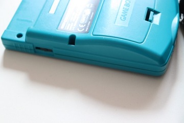 Цветная консоль Nintendo Gameboy + сумка Nintendo Bag Limited