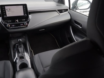 Toyota Corolla XII 2019 Toyota Corolla 2.0 Hybrid, Salon Polska, zdjęcie 7