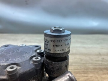 BMW E60 E61 ČERPADLO SERVA 7697974102