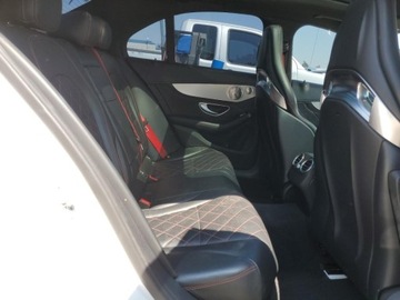 Mercedes Klasa C W205 2015 Mercedes-Benz Klasa C 63 AMG-S 2015 4.0l 4.0 Benzyna 503KM, zdjęcie 10
