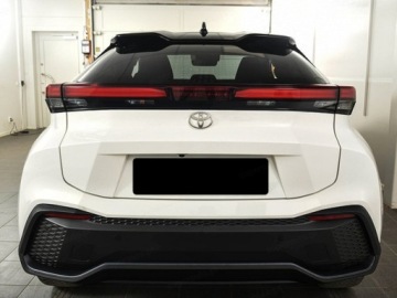 Toyota C-HR II SUV Plug-In 2.0 Hybrid Dynamic Force Plug-in  223KM 2025 Od ręki - Style 2.0 Hybrid Dynamic Force Plug-in 223KM | Podgrzewane fotele, zdjęcie 1