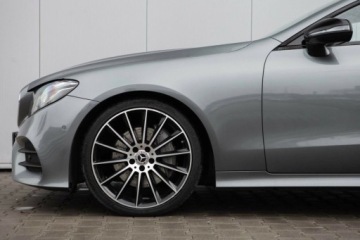 Mercedes Klasa E W213 Cabrio 2.0 200 184KM 2017 Mercedes-Benz Klasa E 200 Coupe AMG Salon PL Autotrade Mercedes-Benz, zdjęcie 12