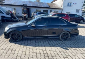 Mercedes Klasa C W204 Limuzyna 3.5 350 4MATIC 306KM 2011 Mercedes-Benz Klasa C 2011 MERCEDES-BENZ C350 4x4 - na placu w POLSCE po a, zdjęcie 7