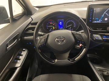 Toyota C-HR I Crossover 1.2L Turbo 116KM 2017 Toyota C-HR 1.2 T GPF Premium Toyota C-HR Premium,, zdjęcie 11