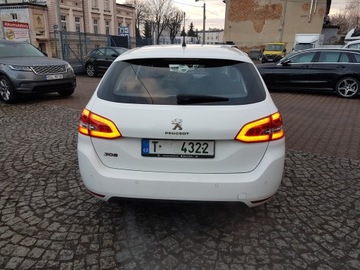 Peugeot 308 II SW Facelifting 1.5 BlueHDI 130KM 2019 Peugeot 308 SW BLUEHDI 130 STOP &amp; START, zdjęcie 3