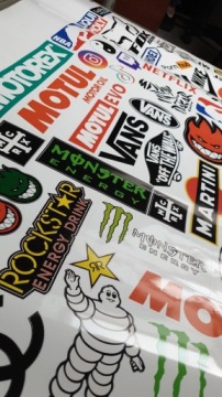 Бомба-наклейка STICKERBOMB 100/50см!!!