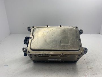 ЗАРЯДНОЕ УСТРОЙСТВО ДЛЯ АККУМУЛЯТОРА VW PASSAT GTE 5WA907070B