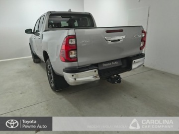 Toyota Hilux VIII Podwójna kabina Facelifting 2.8 D-4D 204KM 2023 Toyota Hilux 2.8 D-4D Double Cab SR5 4x4 2.8 D-4D, zdjęcie 20