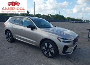 Volvo XC60 II 2024 Volvo XC 60 Recharge T8 Plus Dark Theme 2024 2.0l 2.0 Hybryda Plug-in 312KM