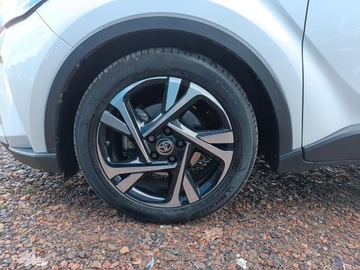 Toyota C-HR I Crossover Facelifting 2.0 Hybrid Dynamic Force 184KM 2023 Toyota C-HR 2.0 Hybrid Style 2.0 Hybrid 184KM Styl, zdjęcie 20