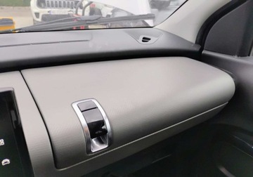 Citroen C4 Cactus 2019 Citroen C4 Cactus 2019r, Salonowy, 1.2 Benzyna. Uszkodzony. Poobijany. Jez, zdjęcie 14