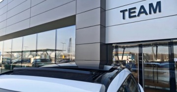 Land Rover Range Rover Velar 2023 Land Rover Range Rover Velar Velar MY24 2.0D 204 KM AWD Auto Dynamic SE 2.0, zdjęcie 14