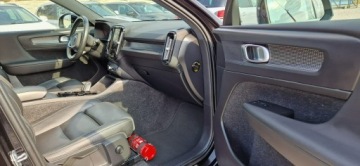 Volvo XC40 Crossover 2.0 D4 190KM 2020 Volvo XC 40 Bezwypadkowy 2.0 Geartronic R-Design, zdjęcie 29