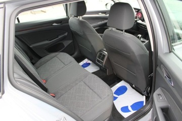Volkswagen Golf VIII Variant 2.0 TDI 115KM 2020 Volkswagen Golf LIFE Asystent Salon PL, zdjęcie 26