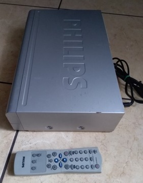 Видеомагнитофон Philips VR540, красивая картинка, ДИСТАНЦИОННЫЙ!