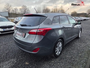 Hyundai i30 II Wagon 1.6 CRDi 110KM 2013 Hyundai i30 1.6 CRDI 110KM Xenon Panorama PDC Skory Serwis Oplacony 1.6, zdjęcie 4
