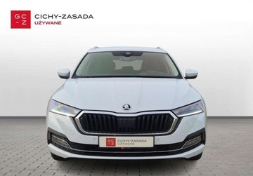 Skoda Octavia IV Kombi Plug-in 1.4 TSI iV Plug-In Hybrid 204KM 2021 Skoda Octavia 1.4iV PHEV 204KM Style DSG Kessy Virtual Podgrz.szybafotele, zdjęcie 7
