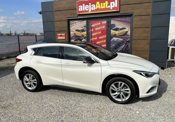 Infiniti Q30 1.6T 122KM 2018