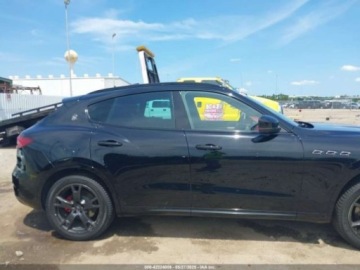 Maserati Levante 2019 Maserati Levante 2019 3.0 3.0 Benzyna 345KM, zdjęcie 6