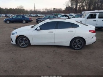 BMW Seria 2 G42-U06 2022 BMW Seria 2 228i Gran Coupe xDrive 2022 2.0 Benzyna 228KM, zdjęcie 2