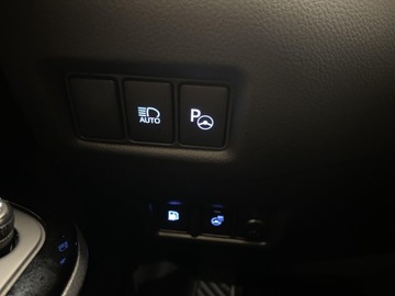 Toyota Aygo II 2022 Toyota C-HR 2.0 Hybrid Executive Toyota C-HR 2.0 E, zdjęcie 17