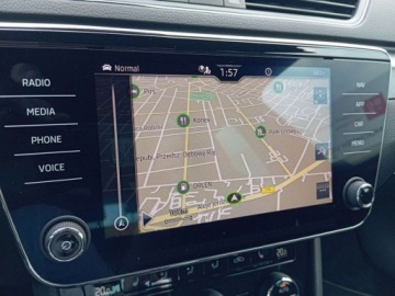 Skoda Superb III Kombi Facelifting 2.0 TSI 190KM 2023 Skoda Superb Sportline 2.0 TSI 190KM DSG FV23 2.0 Benzyna 190KM, zdjęcie 13