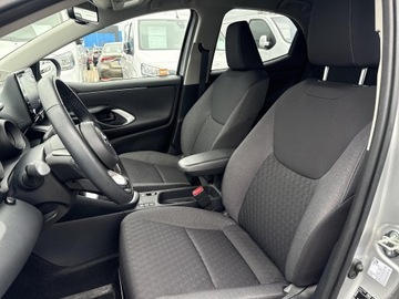 Toyota Yaris IV Hatchback 1.5 Hybrid Dynamic Force 116KM 2023 Toyota Yaris Hybrid 1.5 Comfort IV (2020-) Hybrid, zdjęcie 12