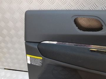 ДВЕРЬ БОКОВАЯ ПЕРЕДНЯЯ СПРАВА PEUGEOT 5008