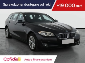 BMW Seria 5 F10-F11 Touring 528i 245KM 2012 BMW 5 528i xDrive, 4X4, Automat, Skóra, Navi