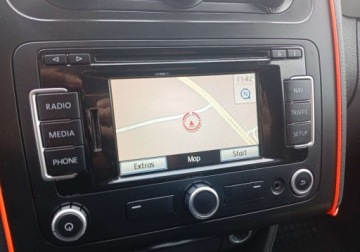 Volkswagen Touran II 1.6 TDI 105KM 2011 Volkswagen Touran Zarejestrowany - ubezpieczony - automat - 1,6 - 105 1.6, zdjęcie 30