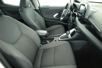 Toyota Yaris IV Hatchback 1.5 Hybrid Dynamic Force 116KM 2022 Toyota Yaris 1.5 VVT-i Hybrid, Salon Polska, zdjęcie 6