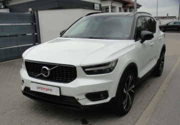 Volvo XC40 Crossover 2.0 D4 190KM 2018 Volvo XC 40 2,0 D - 190 KM automat AWD 4x4 R Desing 2.0 Diesel 190KM