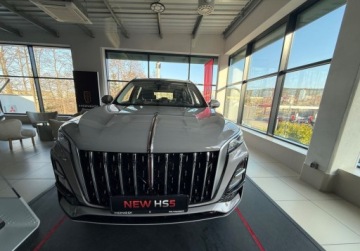 Hongqi HS5 2025 Hongqi HS5 2.0T AWD 245KM 2.0 Benzyna 245KM, zdjęcie 3