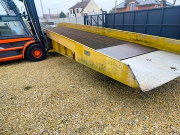 мобильная рампа, погрузочно-разгрузочная рампа ALU