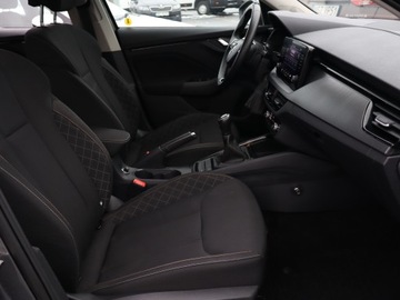 Skoda Kamiq Crossover 1.0 TSI 95KM 2023 Skoda Kamiq 1.0 TSI, Salon Polska, Serwis ASO, zdjęcie 8