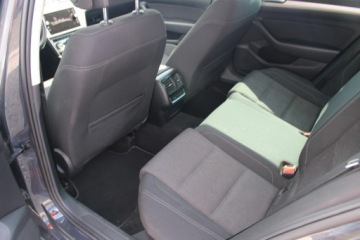 Volkswagen Passat B8 Limousine Facelifting 1.5 TSI EVO 150KM 2019 Volkswagen Passat Salon Polska Comfor, zdjęcie 11