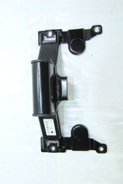 YAMAHA FZ1 1000 S FAZER RN16 06-15 КРЕПЛЕНИЕ