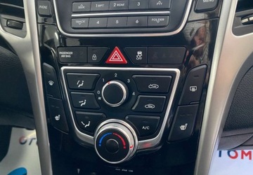 Hyundai i30 II Wagon 1.6 CRDi 110KM 2013 Hyundai i30 Gwarancja Oplacony Bezwypadkowy 1.6 Diesel 110KM, zdjęcie 8