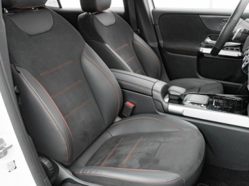 Mercedes GLB 2023 Mercedes GLB WD4969T#200 4-Matic AMG Line 8G-DCT, zdjęcie 28