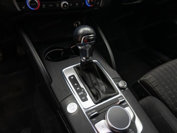 Audi A3 8V Sportback 5d Facelifting 1.5 35 TFSI 150KM 2019 AUDI A3 35 TFSI S line S tronic Hatchback 1.5 (150KM) 2019, zdjęcie 18