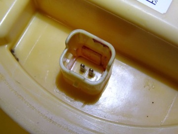 ДАТЧИК УРОВНЯ ТОПЛИВА CITROEN C4 I 9684995280 NR37