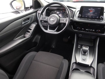Nissan Qashqai III Crossover 1.3 DIG-T MHEV 158KM 2022 Nissan Qashqai 1.3 DIG-T MHEV, Salon Polska, zdjęcie 6
