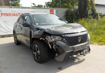 Peugeot 2008 II SUV Facelifting 1.2 PureTech 130KM 2024 Peugeot 2008 Okazja 1.2 Benzyna 130KM