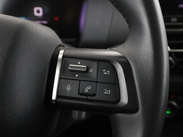 Citroen C4 III SUV 1.2 PureTech 130KM 2020 Citroen C4 full LED klima auto navi kamera i, zdjęcie 32