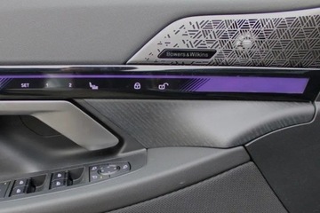 BMW Seria 5 G90-91 Sedan Plug-In 2.0 30e 299KM 2023 BMW Seria 5 530e Sedan 2.0 (299KM) 2023, zdjęcie 11