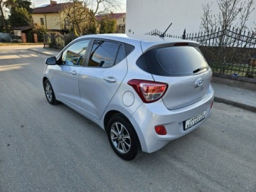 Hyundai i10 II Hatchback 1.0 LPGi 67KM 2015 Hyundai i10 Opłacony Zadbany Serwisowany Bogaty, zdjęcie 5