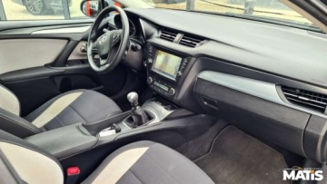 Toyota Avensis III Wagon Facelifting 2015 1.8 Valvematic 147KM 2017 Toyota Avensis 1.8BENZ manual Navi kamera climatronic 100 bezwypadek 1.8, zdjęcie 7