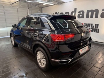 Volkswagen T-Roc I SUV 1.5 TSI ACT 150KM 2019 Volkswagen T-Roc Automat panorama 1 wlasciciel bezwypadkowy jak nowy bogat, zdjęcie 4