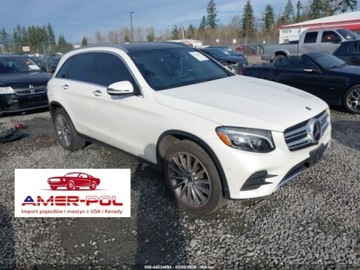 Mercedes GLC C253 2018 Mercedes-Benz GLC 300 4matic, 2018r., 4x4, 2.0L 2.0 Benzyna 241KM